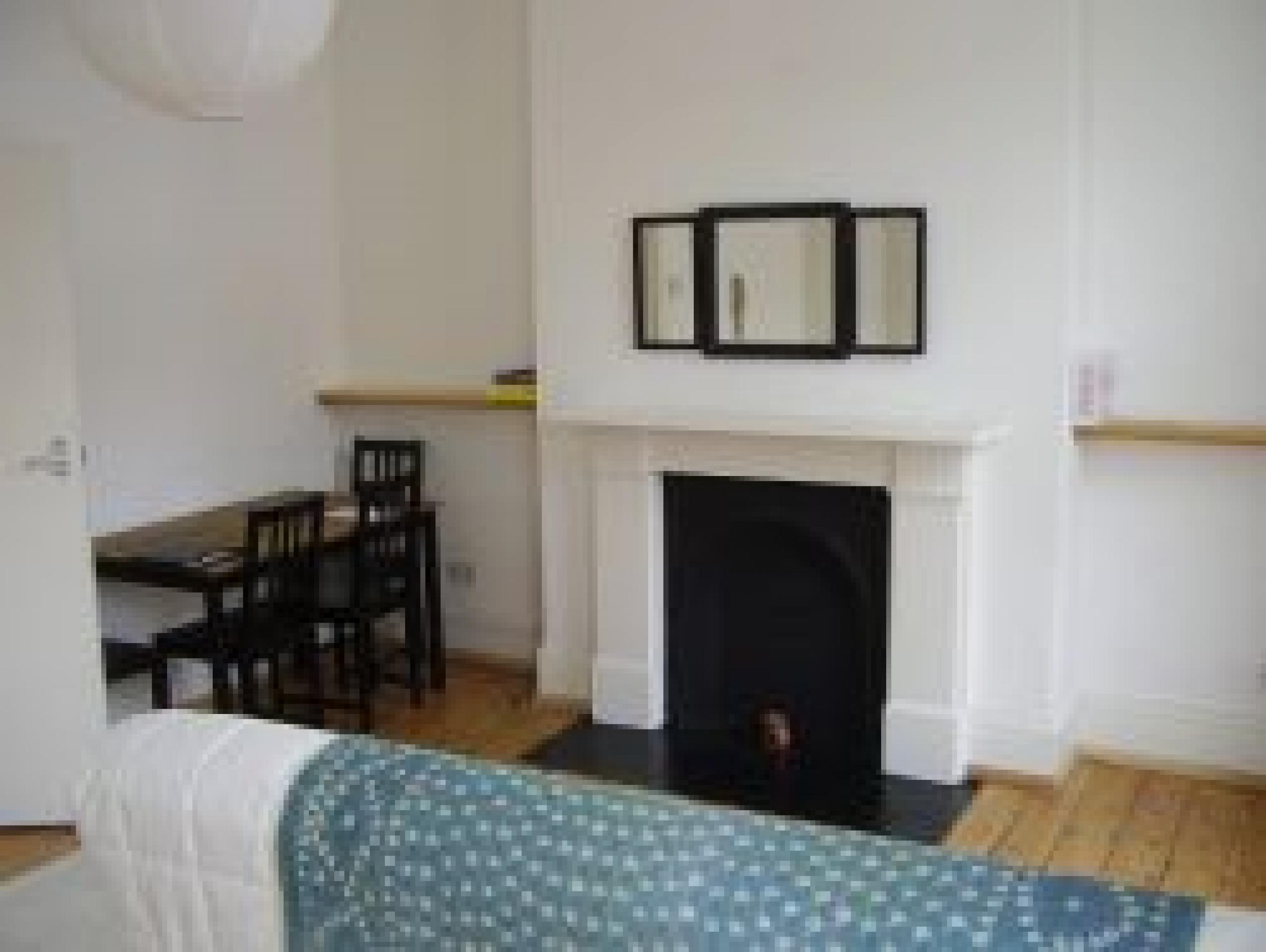 			NEW ON!, Studio Apartment, 1 bath, 1 reception Flat			 Kensal Road, LADBROKE GROVE W10 W10